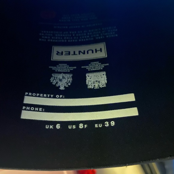 BRAND NEW HUNTER BOOTS SIZE 8 - Picture 2 of 2